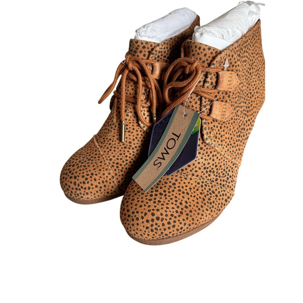 TOMS Kala Wedge Booties Cheetah Print Lace Up Ankle Boots NWOB Size 5.5 - Picture 6 of 9